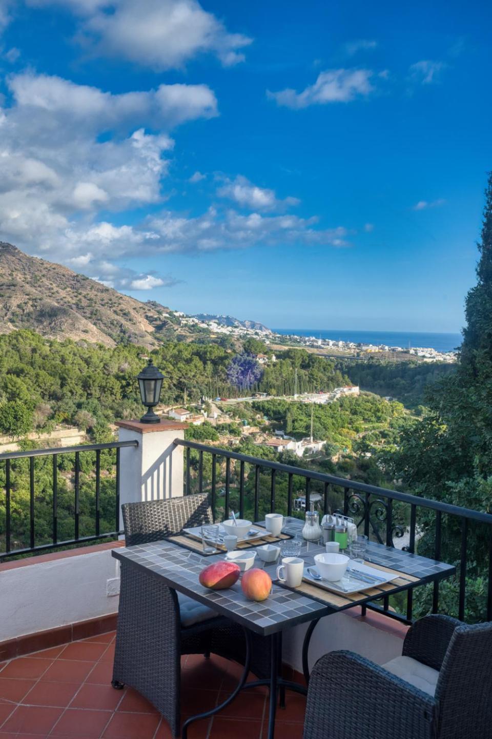 Villa Morera Bed & Breakfast Frigiliana Exterior photo