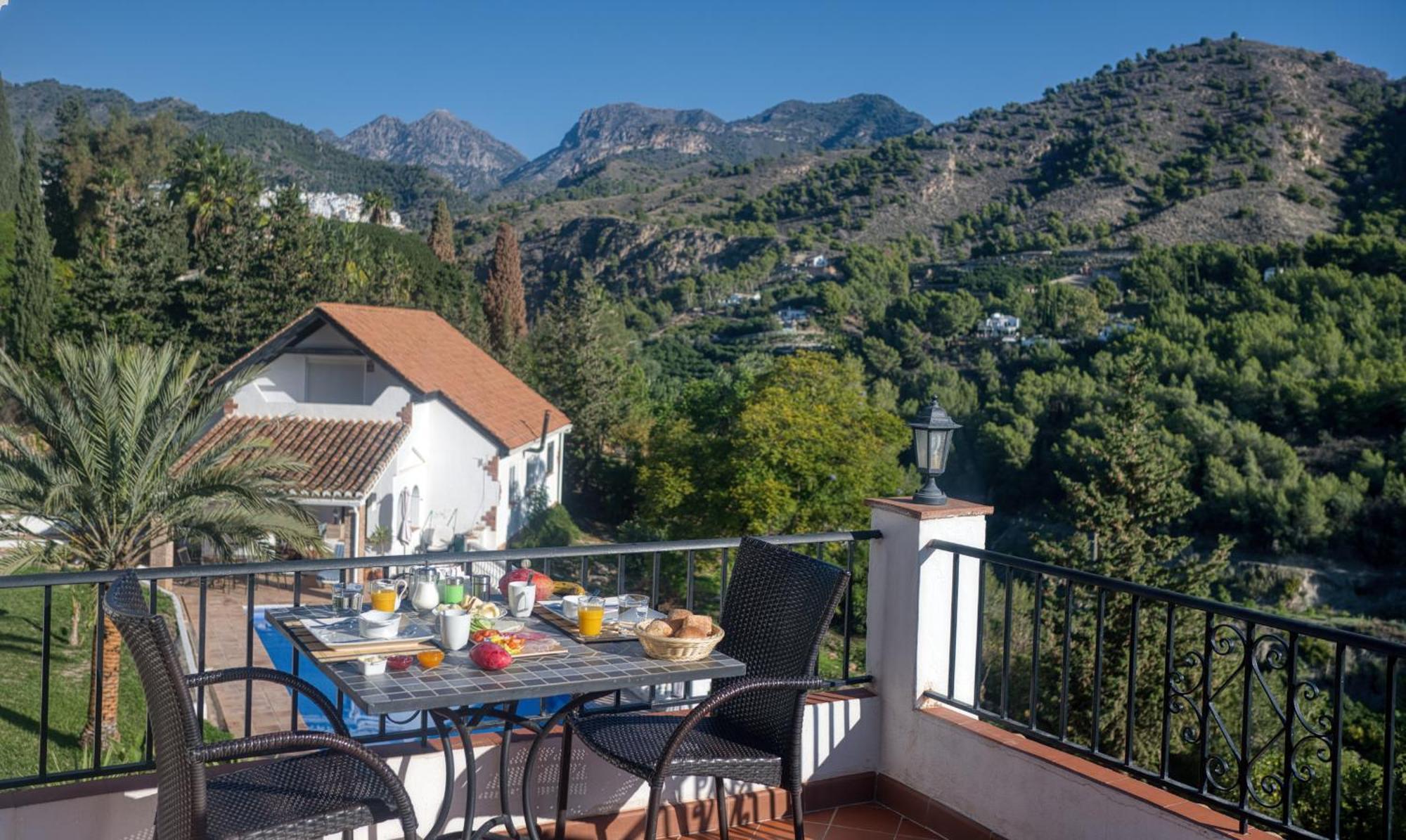 Villa Morera Bed & Breakfast Frigiliana Exterior photo